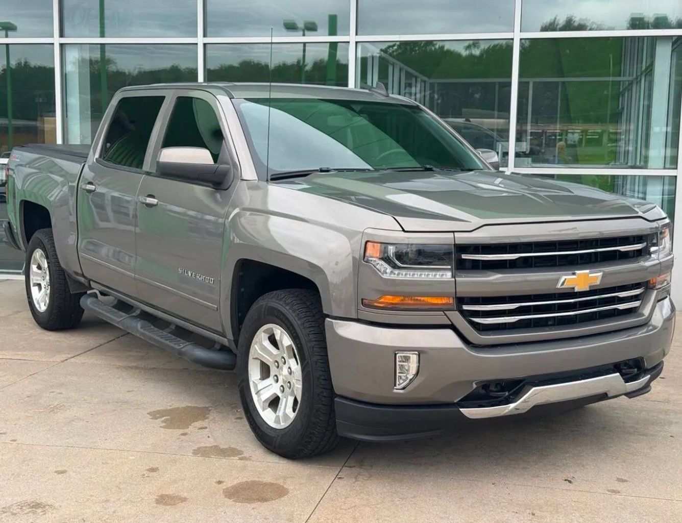 chevrolet silverado 1500 2017 3GCUKREC3HG216628 image chevrolet silverado 1500 2017 3GCUKREC3HG216628 image